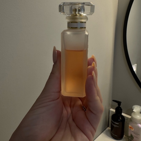 CHANEL Coco Mademoiselle L'Eau Privée Perfume - Gold and White - Picture 5 of 7